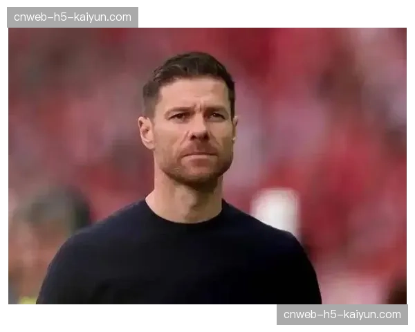 战术通讯：阿隆索如何调兵遣将，率领勒沃库森在主场逼平强大的皇家马德里