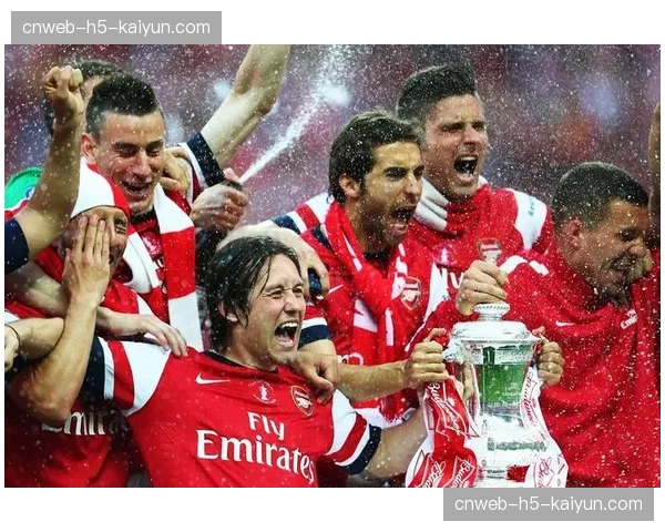 背景挖掘：分析美国资本在英超的收购潮对俱乐部运营理念带来的变化